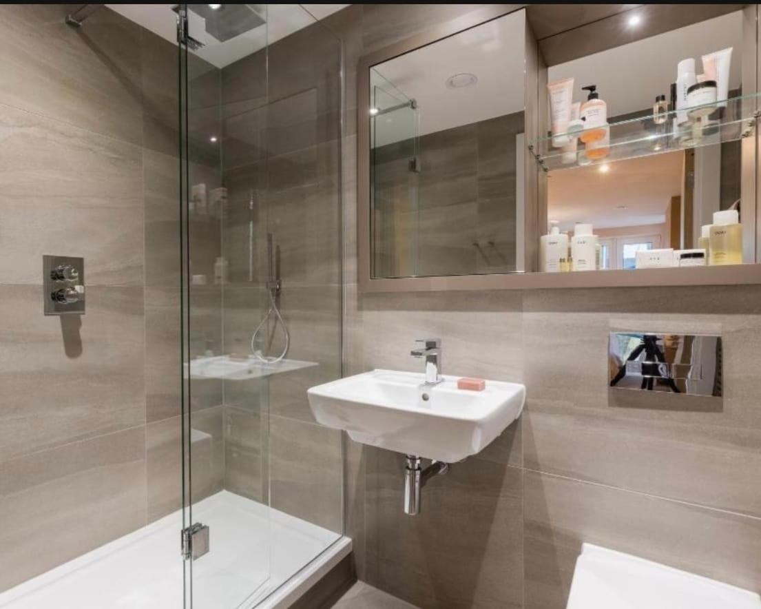 Luxury Stylish Nests In Edinburgh-moda Apartment Edinburgh