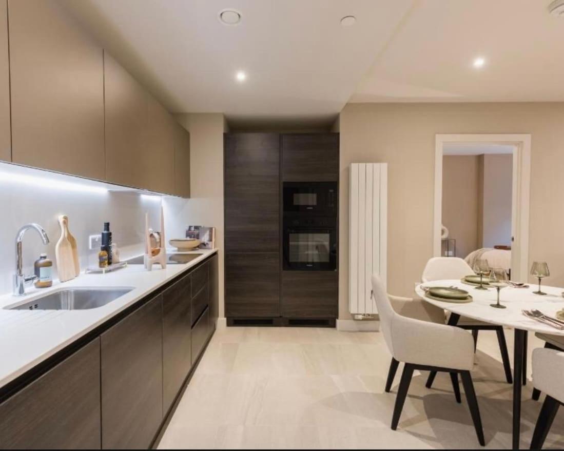 Luxury Stylish Nests In Edinburgh-moda Apartment
